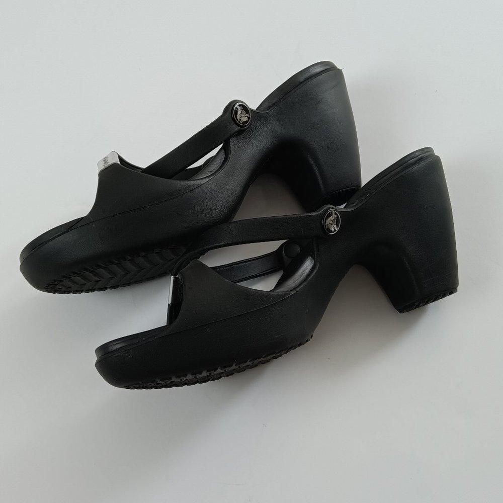 Crocks Cyprus Platform Sandals. - image 4